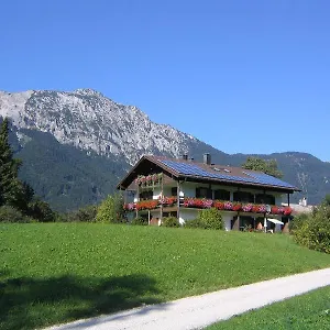 https://landhaus-fellnerbauer.com-bavaria.com