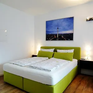 https://apartments-rummelsburger-bucht-am-ostkreuz.find-berlin-hotels.com